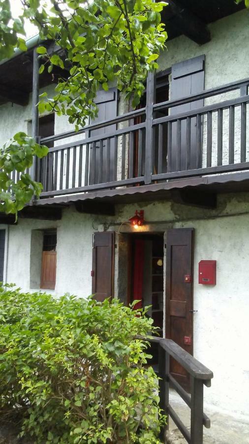Casa Zizi Villa Crodo Bagian luar foto