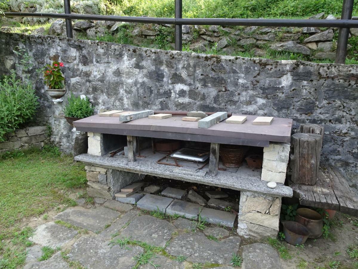 Casa Zizi Villa Crodo Bagian luar foto